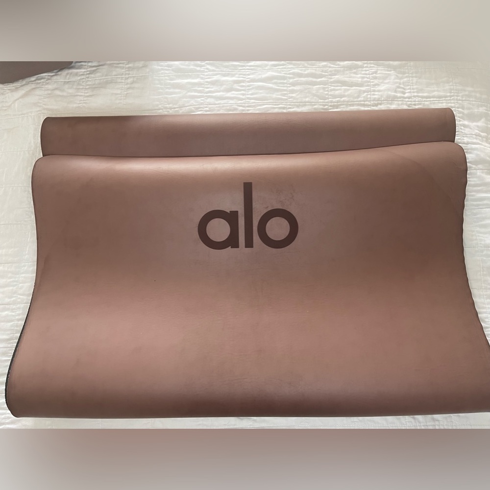 Alo Yoga Mat Smoky Quartz